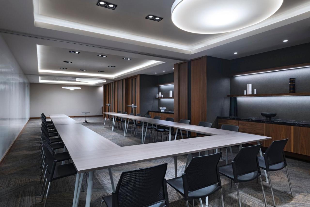 Ac Hotel By Marriott Monterrey Valle San Pedro Garza Garcia ภายนอก รูปภาพ